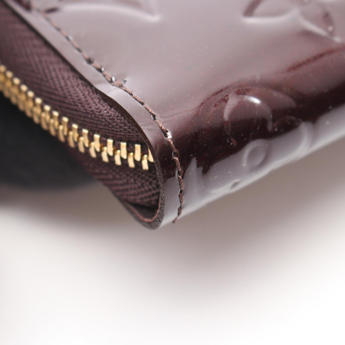 Louis Vuitton Zippy · Monogram Vernis