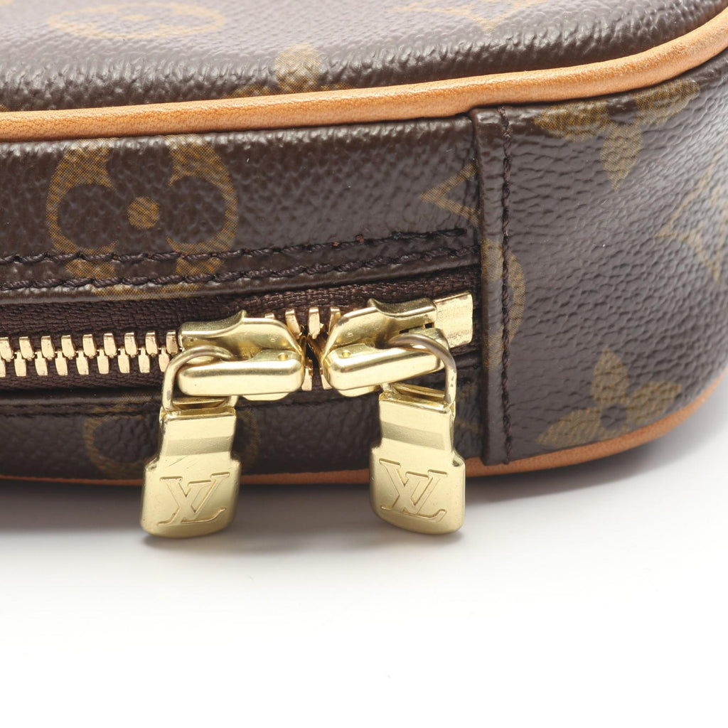Louis Vuitton Pochette Gange · Monogram