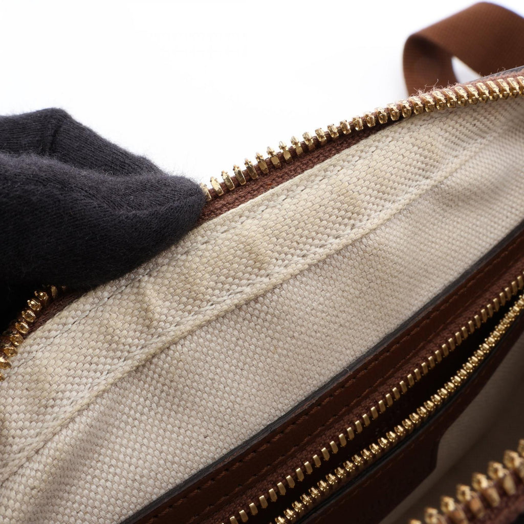 Gucci Jumbo GG · Canvas Leather