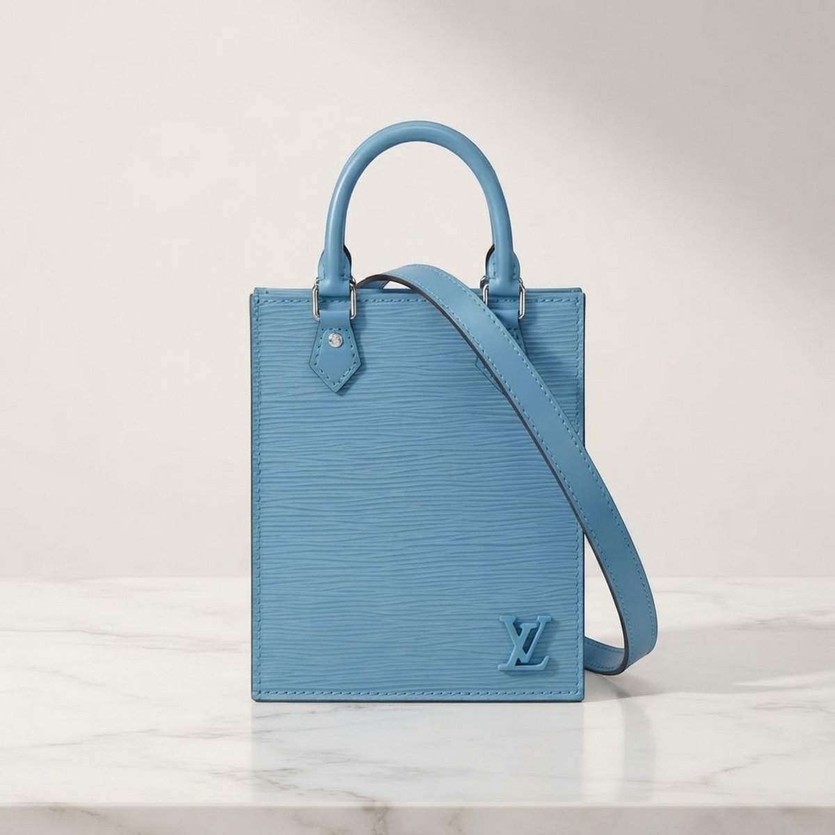 Louis Vuitton Petite Sac Plat · Epi