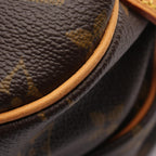 Louis Vuitton Saumur 30 · Monogram Canvas