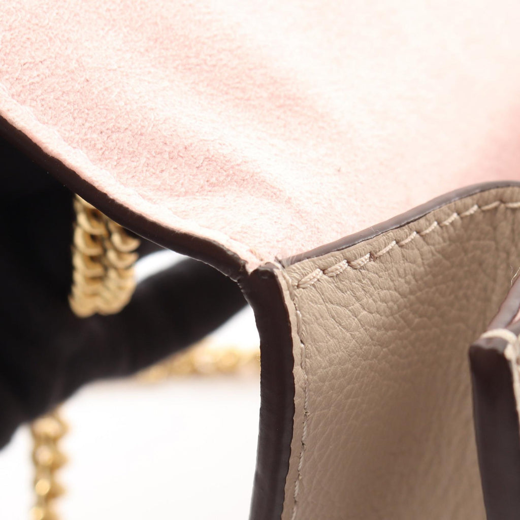 Louis Vuitton My Lockme · Leather