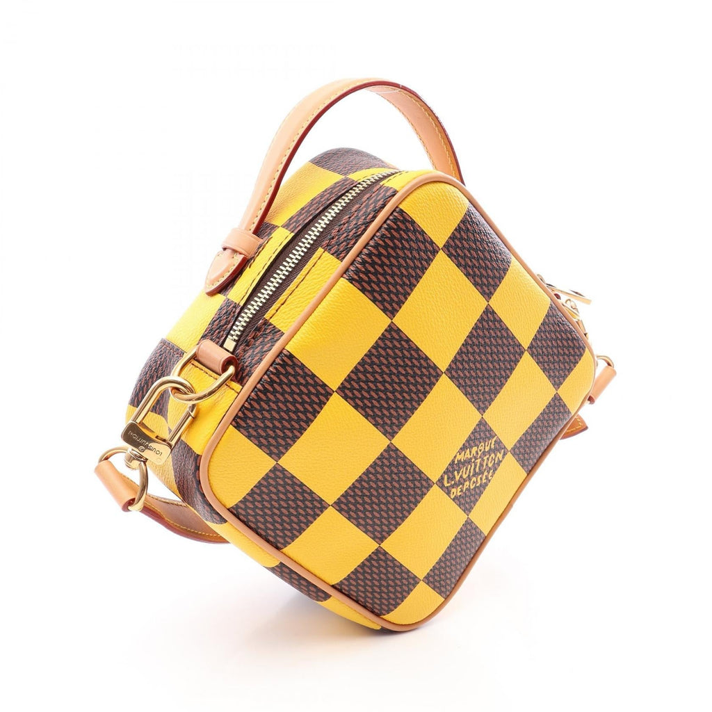 LOUIS VUITTON Chess · Damier Pop Jaune