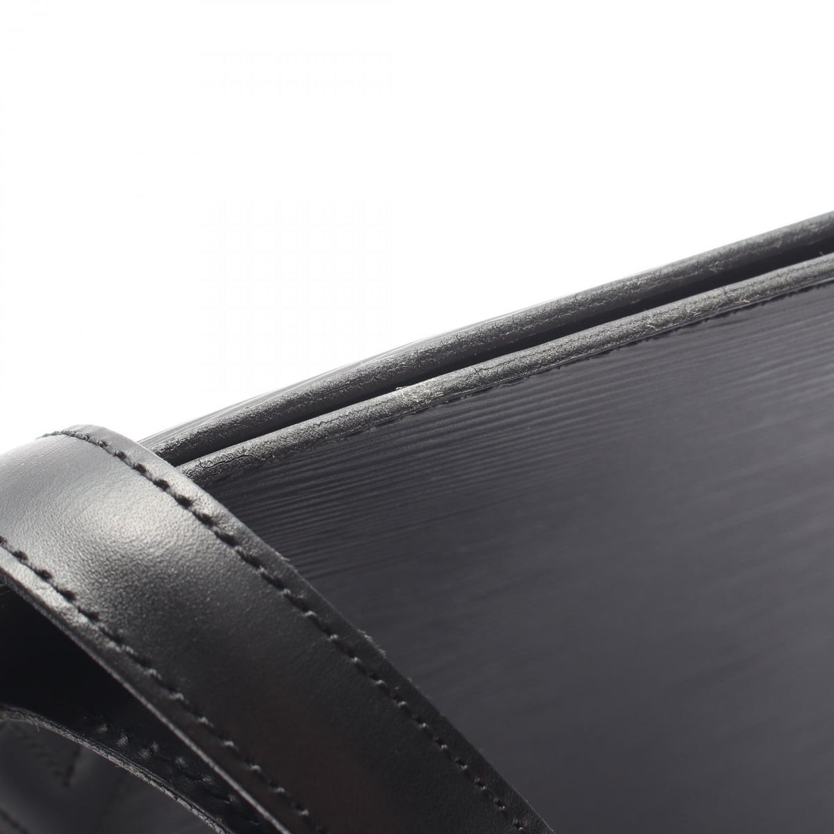 Louis Vuitton Saint Jacques · Epi Leather