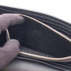 Saint Laurent Classic Y · Leather Shoulder Bag