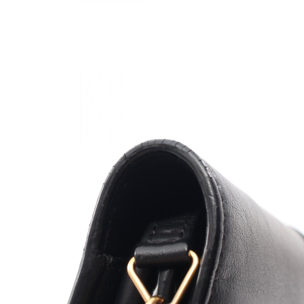 Saint Laurent Classic Y · Leather Shoulder Bag