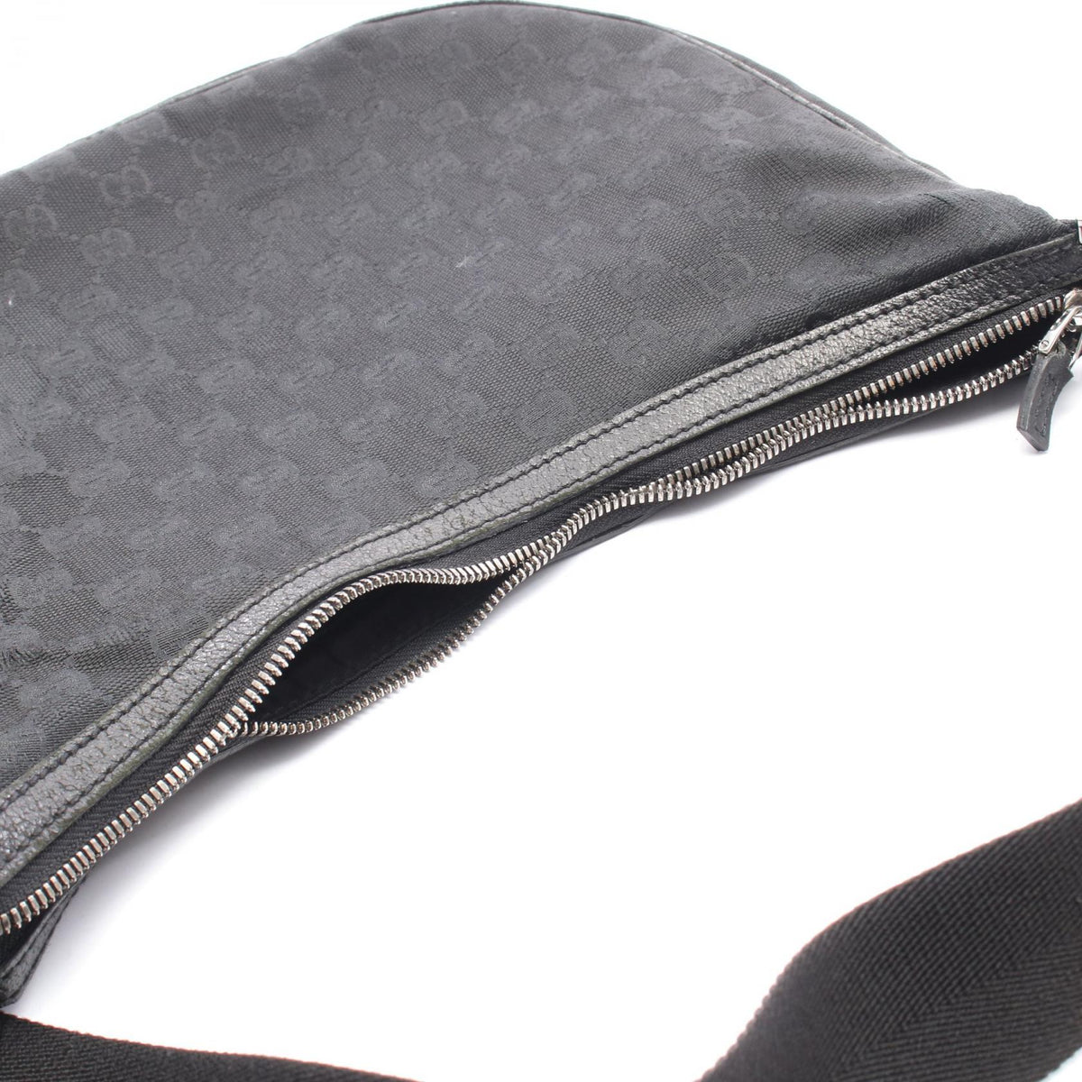 Gucci GG Canvas · Crossbody Bag