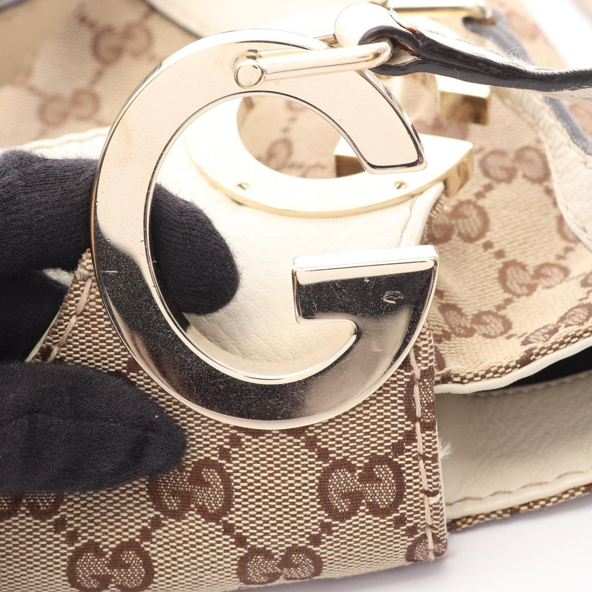Gucci Charlotte · GG Canvas