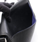 Louis Vuitton Buci NM · Epi Leather