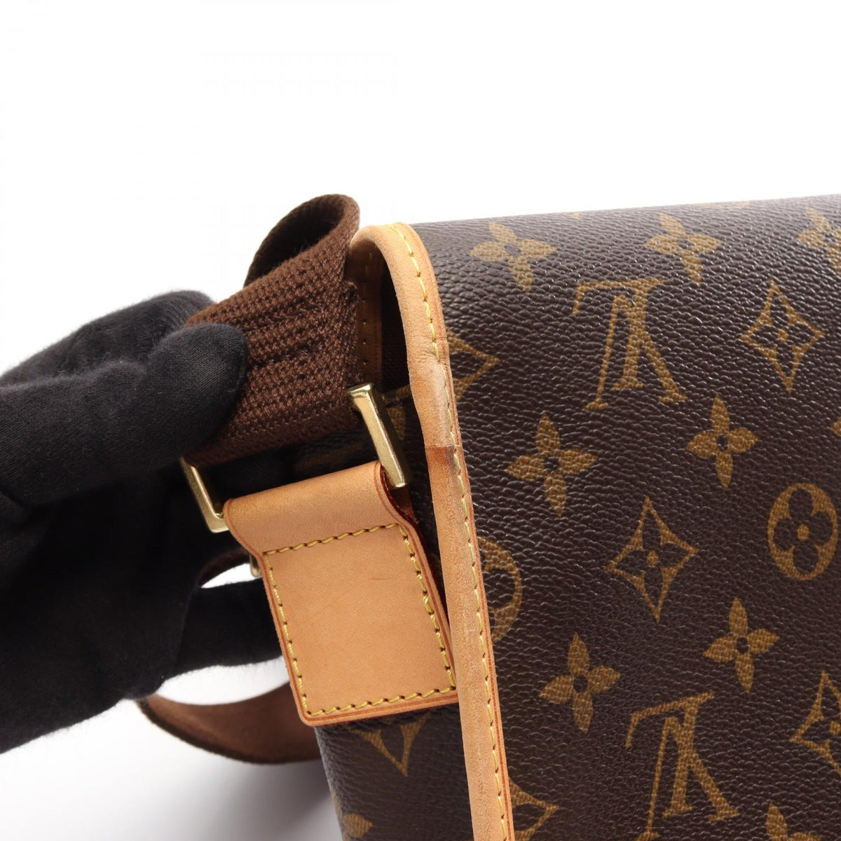 LOUIS VUITTON Bosphore · Monogram Canvas