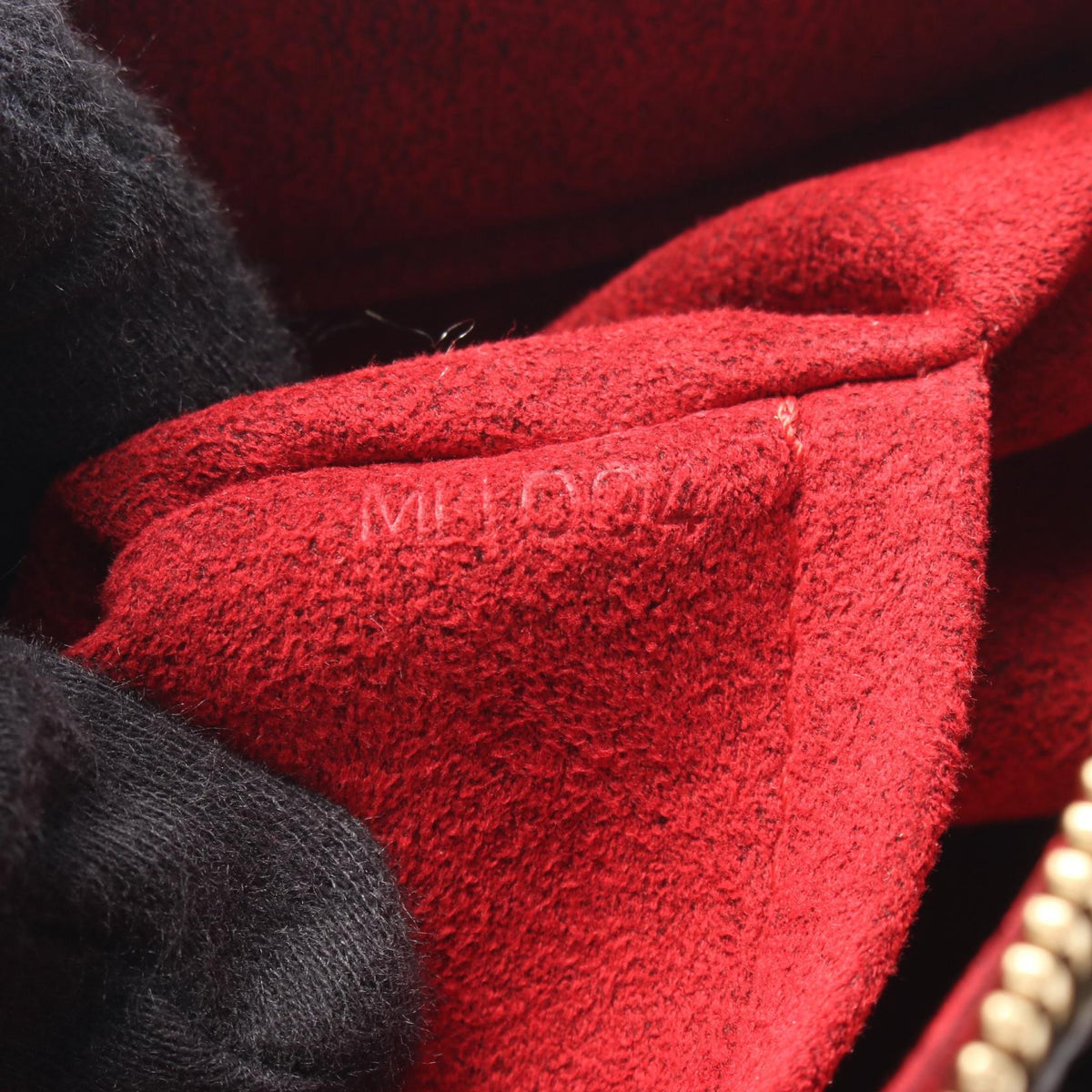 Louis Vuitton Viva Cité GM · Monogram