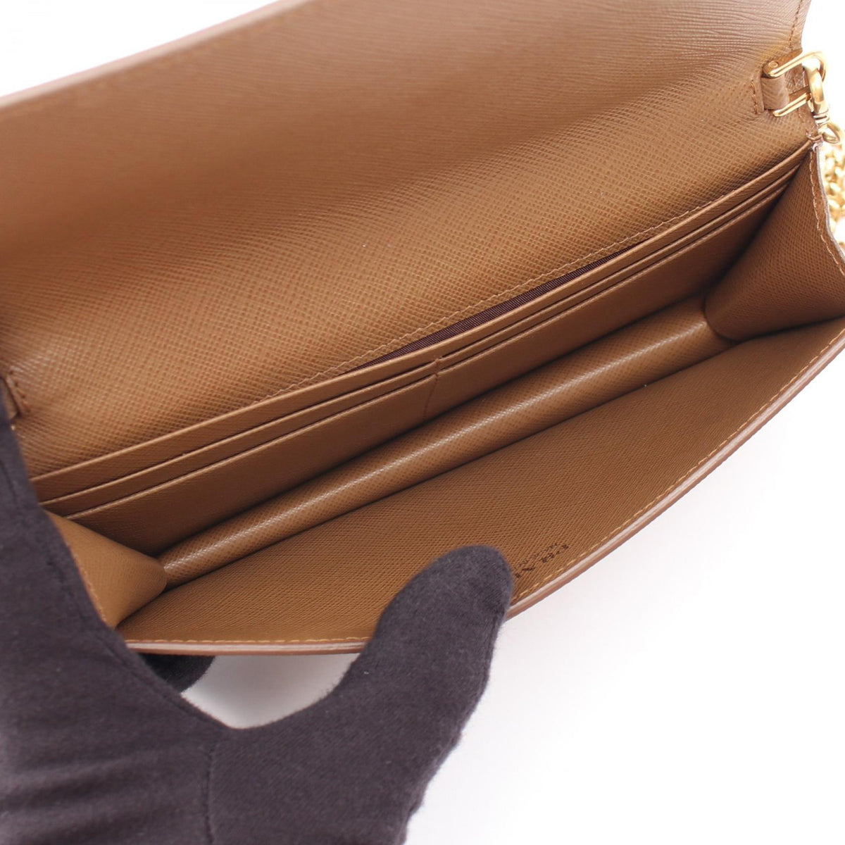 Prada Wallet on Chain · Saffiano Leather