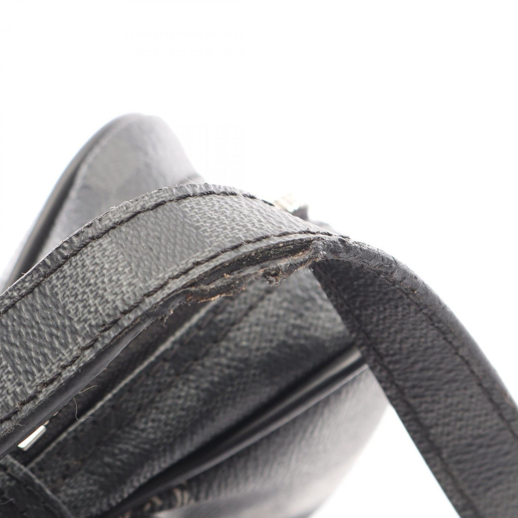 Louis Vuitton Amazon · Christopher Nemeth · Damier