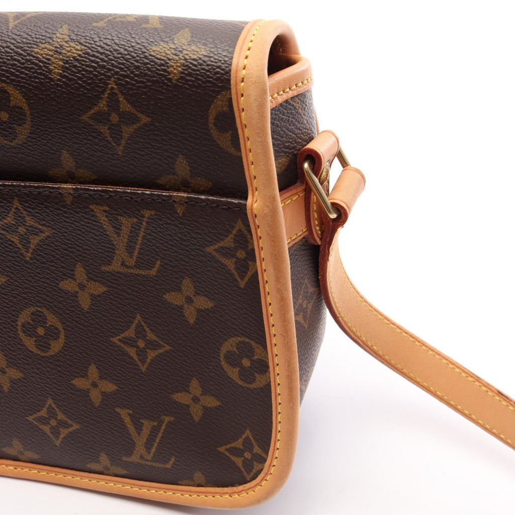 Louis Vuitton Sologne · Monogram Canvas