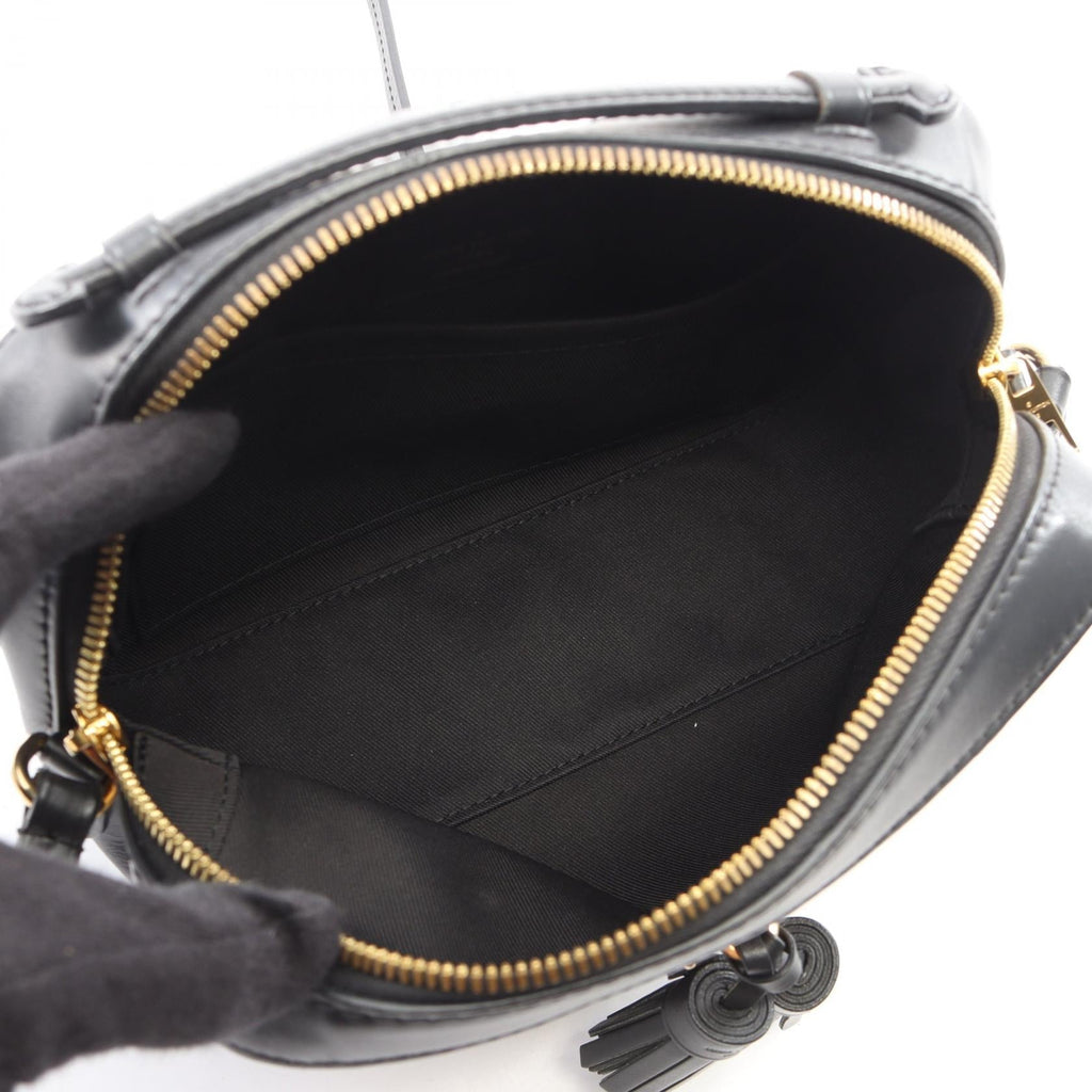 Louis Vuitton Saintonge · Monogram Canvas