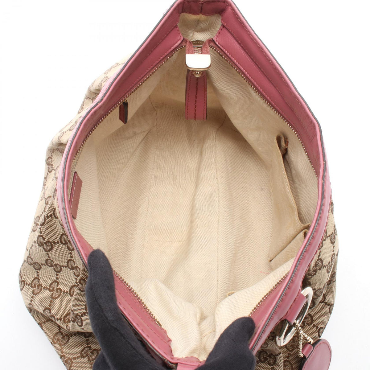 Gucci Sukey · Canvas & Leather