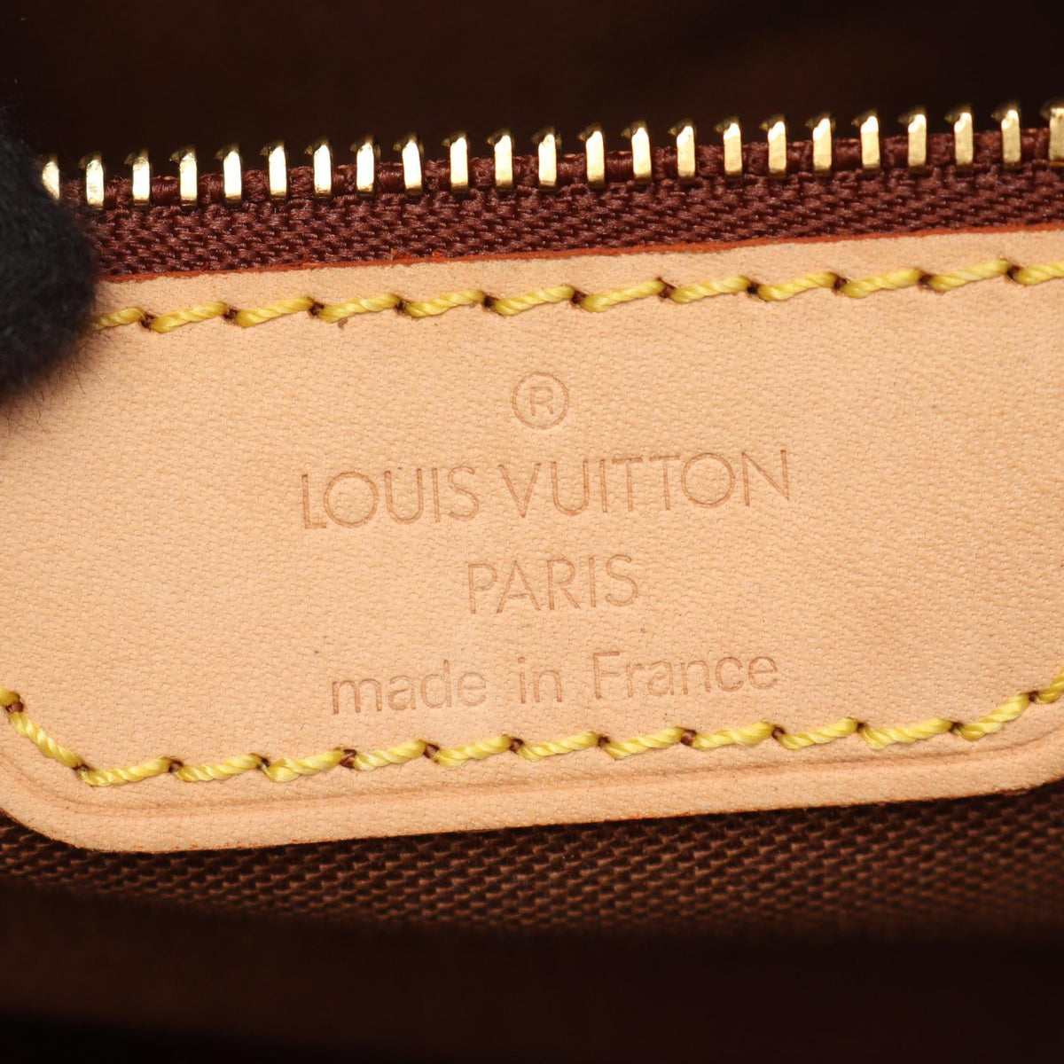 Louis Vuitton Cabas Mezzo · Monogram