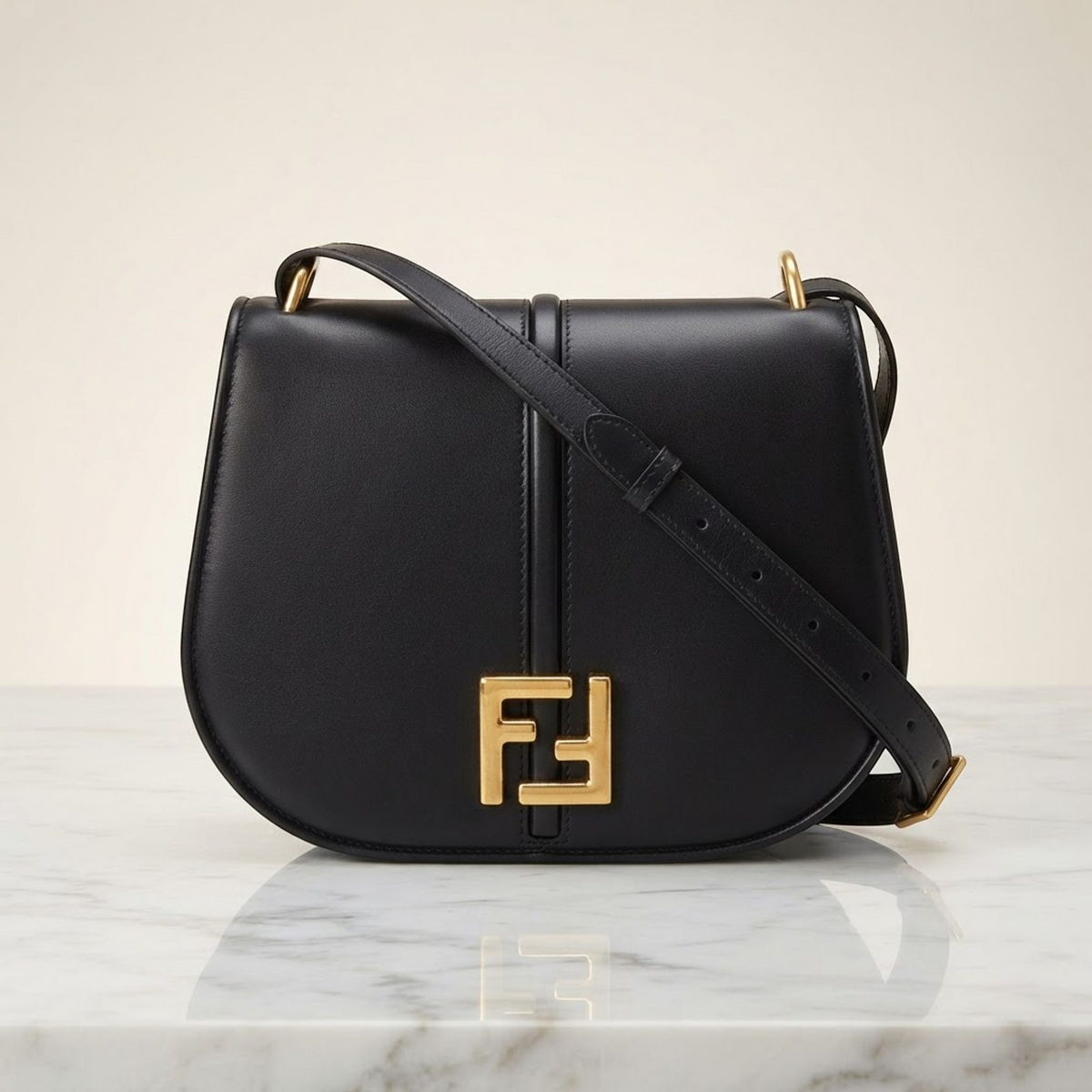 FENDI C'mon Medium · Leather
