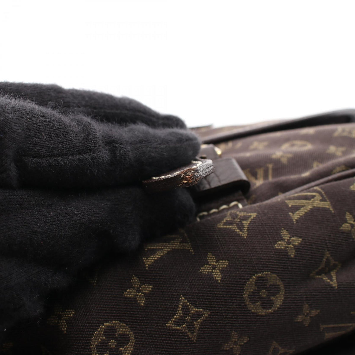 Louis Vuitton Saumur · Monogram Mini Lin