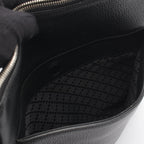 Gucci Cosmopolis · Leather Messenger