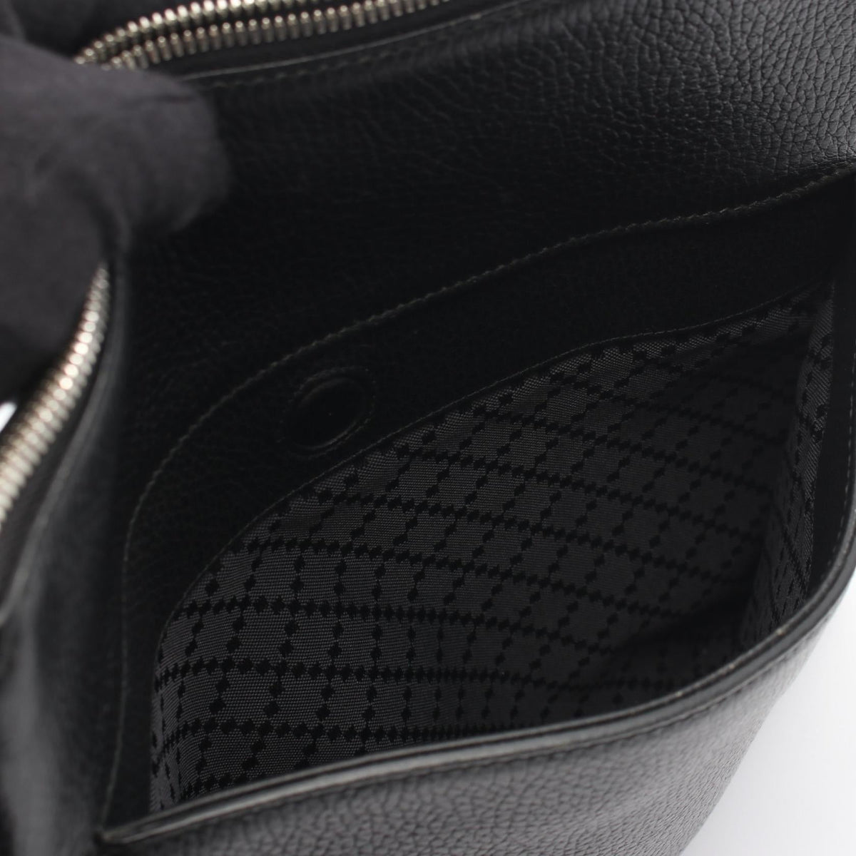 Gucci Cosmopolis · Leather Messenger