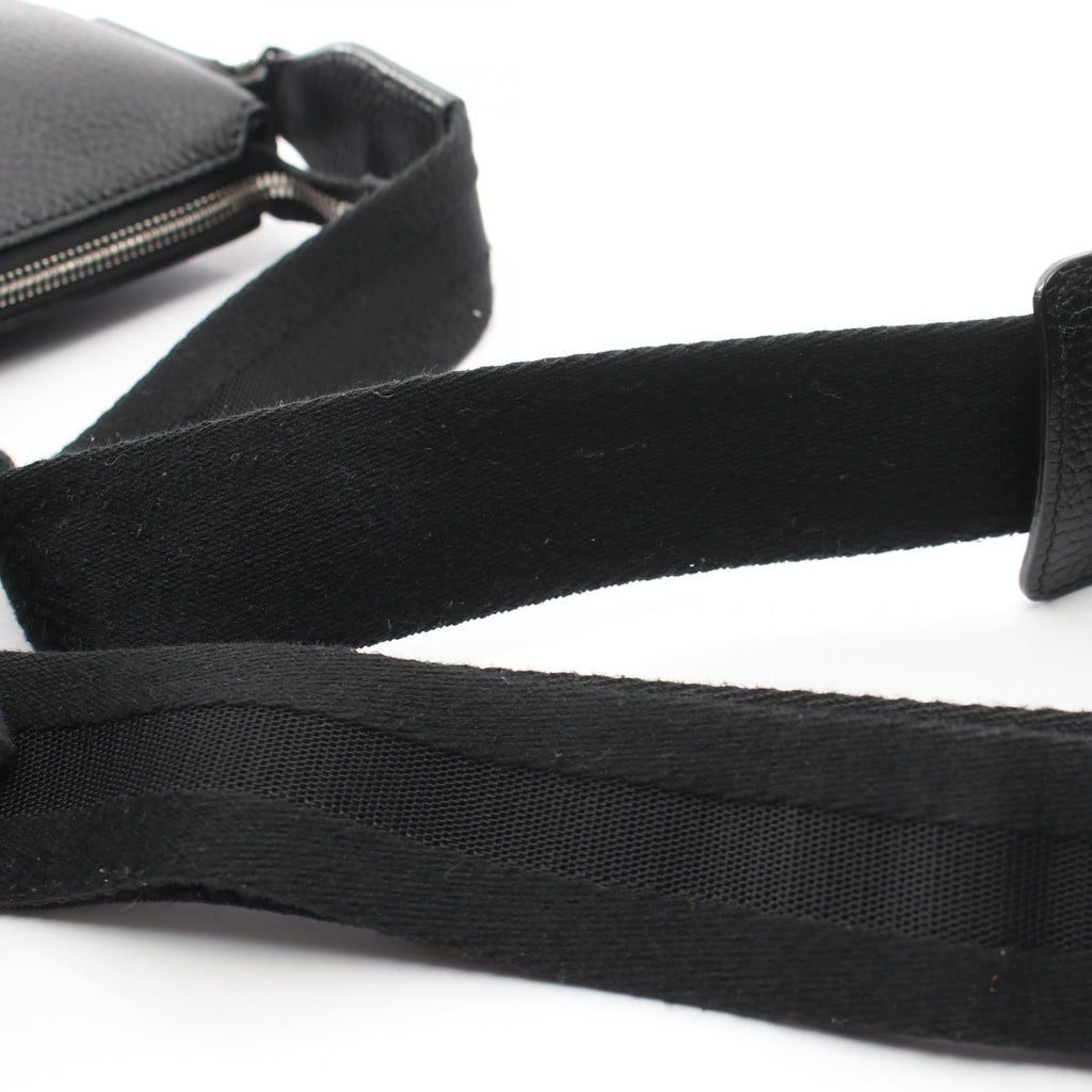 Gucci Cosmopolis · Leather Messenger