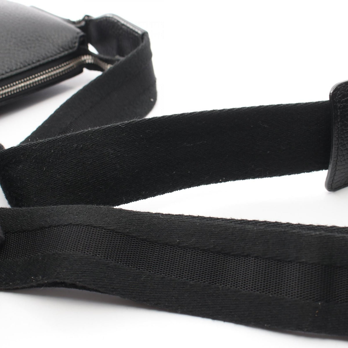 Gucci Cosmopolis · Leather Messenger