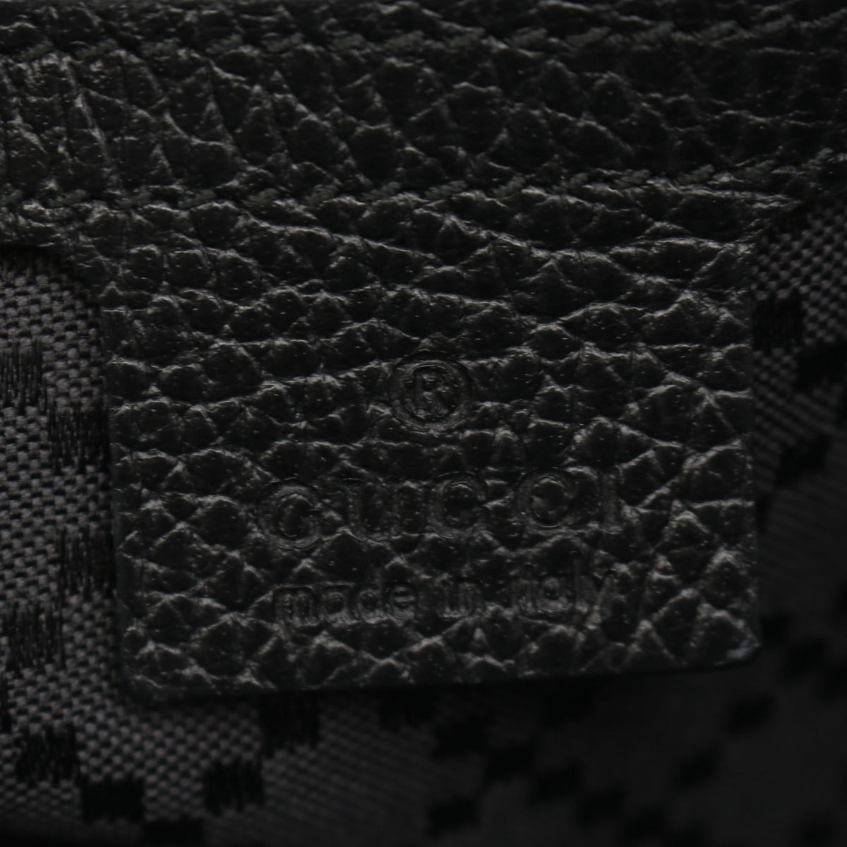 Gucci Cosmopolis · Leather Messenger