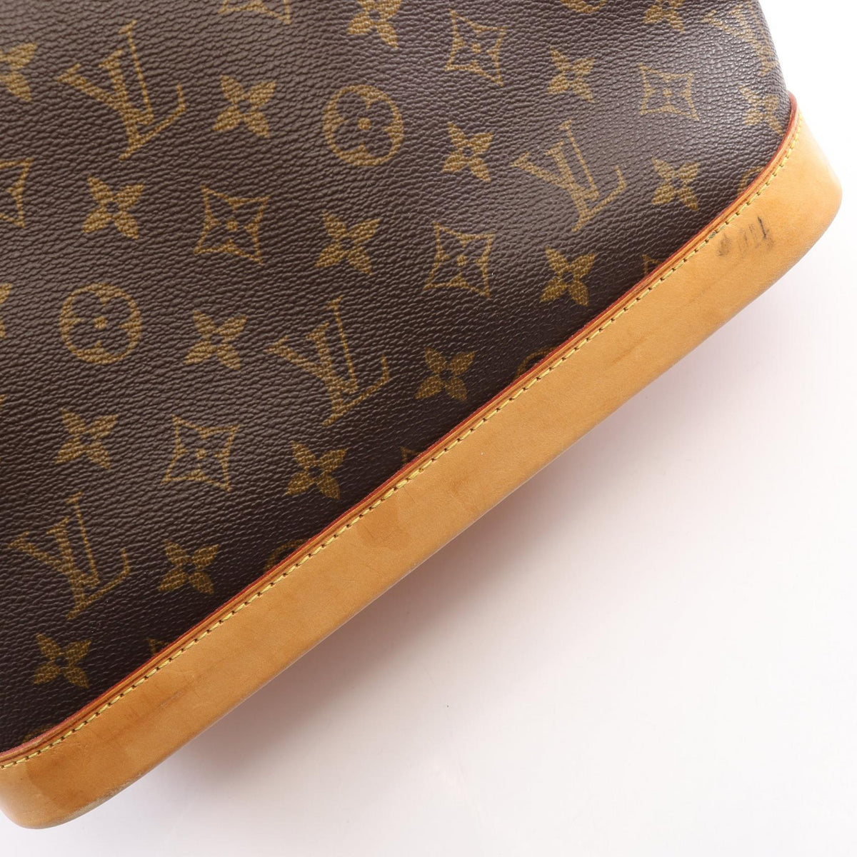 Louis Vuitton Alma PM · Monogram Canvas