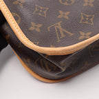 Louis Vuitton Bosphore · Monogram Messenger
