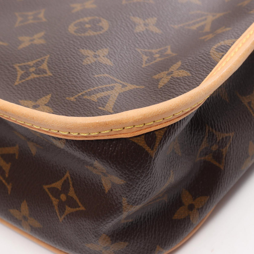 Louis Vuitton Bosphore · Monogram Messenger