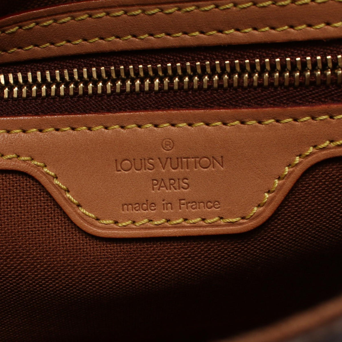 Louis Vuitton Mini Looping · Monogram