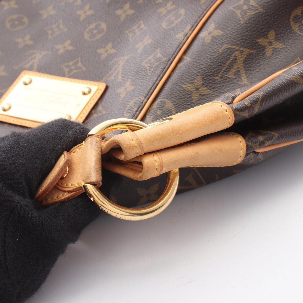 Louis Vuitton Galliera PM · Monogram