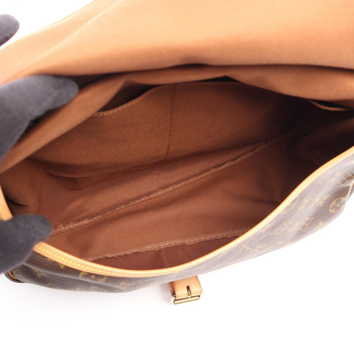 Louis Vuitton Saumur 35 · Monogram