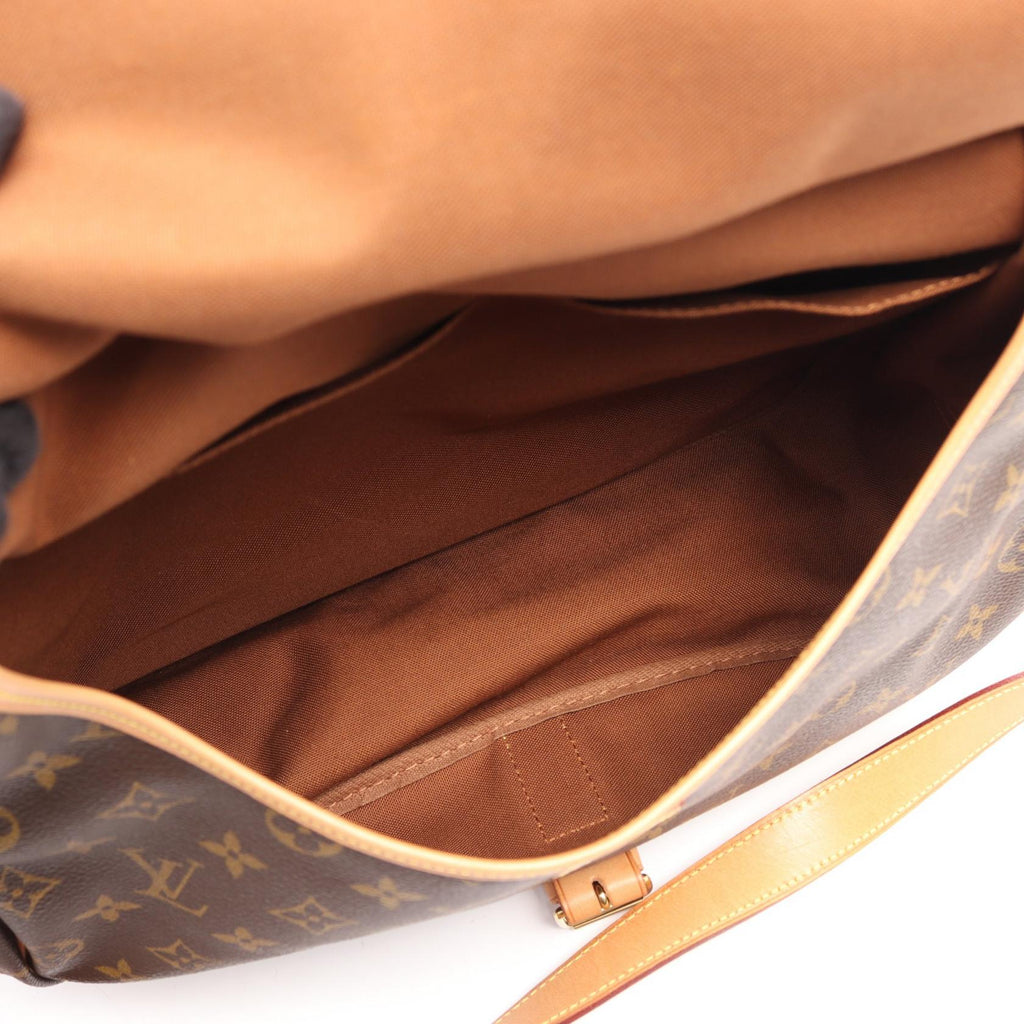 Louis Vuitton Saumur 35 · Monogram