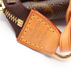 Louis Vuitton Pochette Accessoires · Monogram