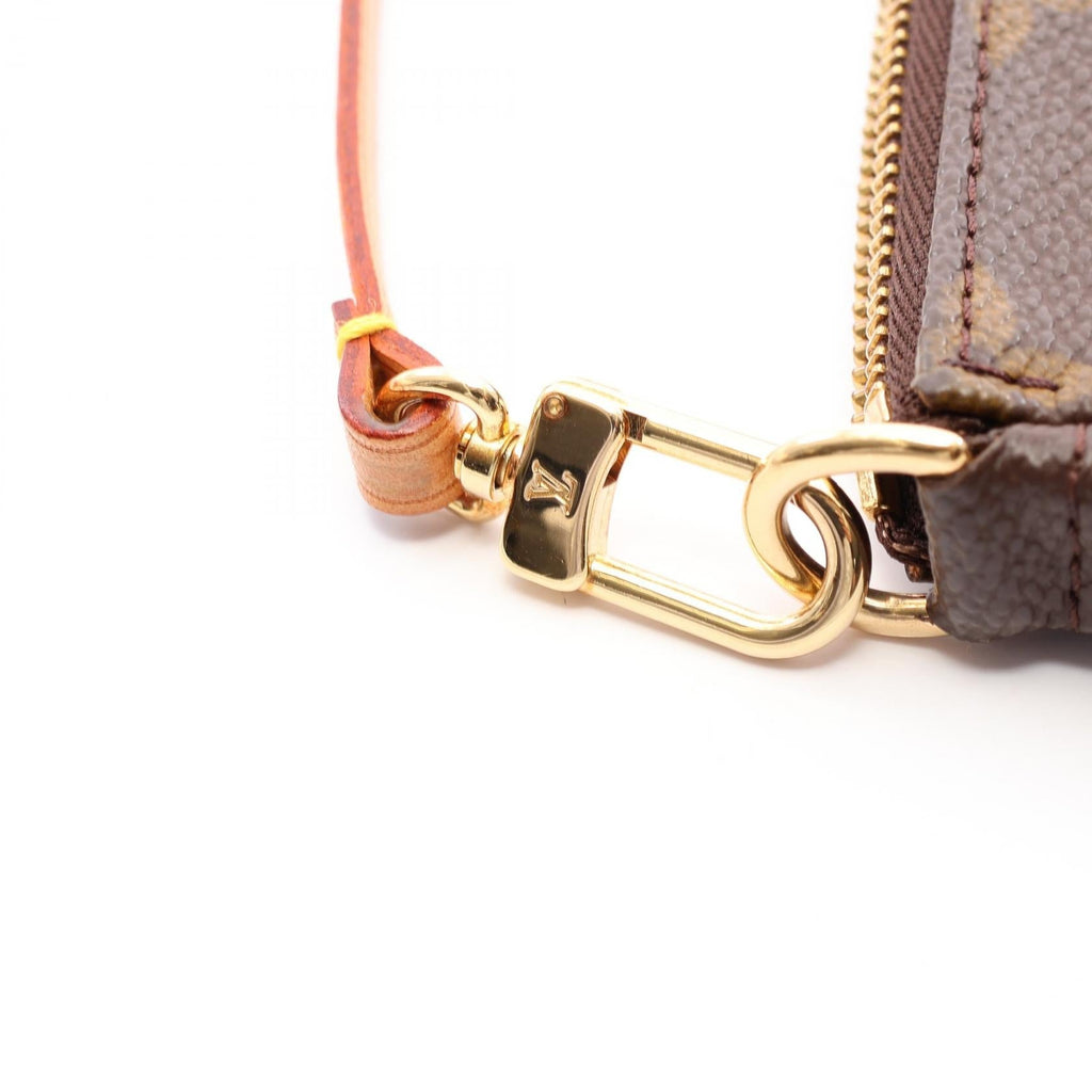 Louis Vuitton Pochette Accessoires · Monogram