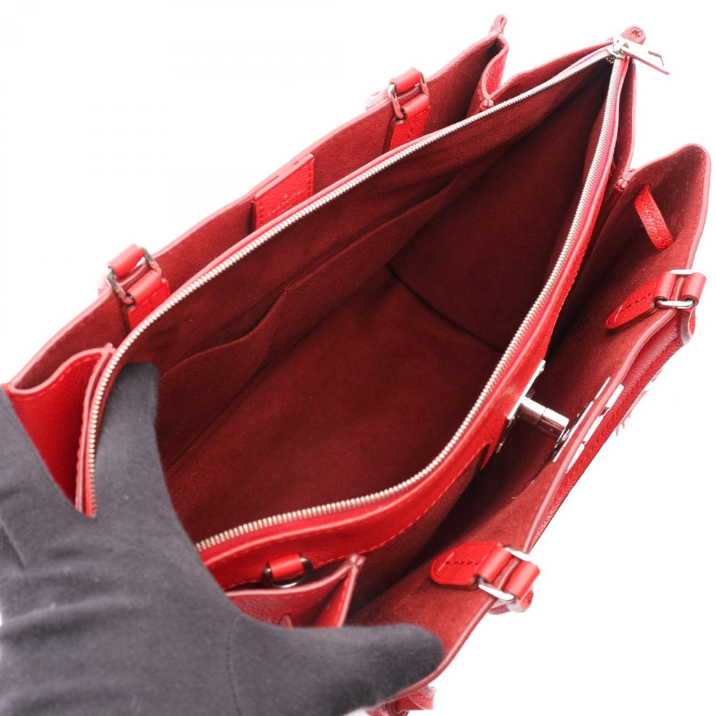 Louis Vuitton Lockme Ruby · Leather Tote