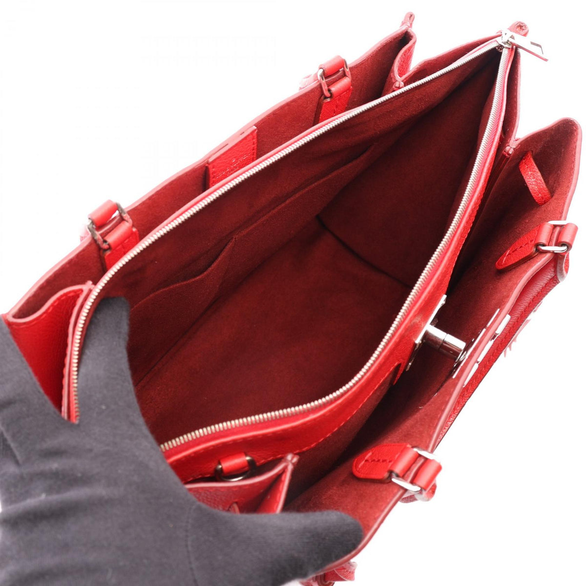 Louis Vuitton Lockme Ruby · Leather Tote
