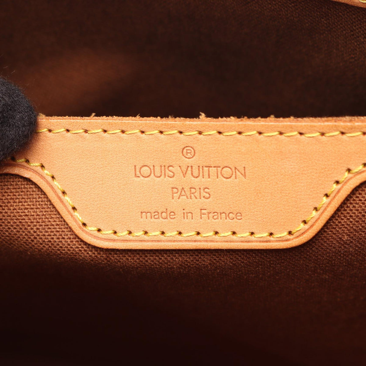 Louis Vuitton Cabas Mezzo · Monogram Canvas
