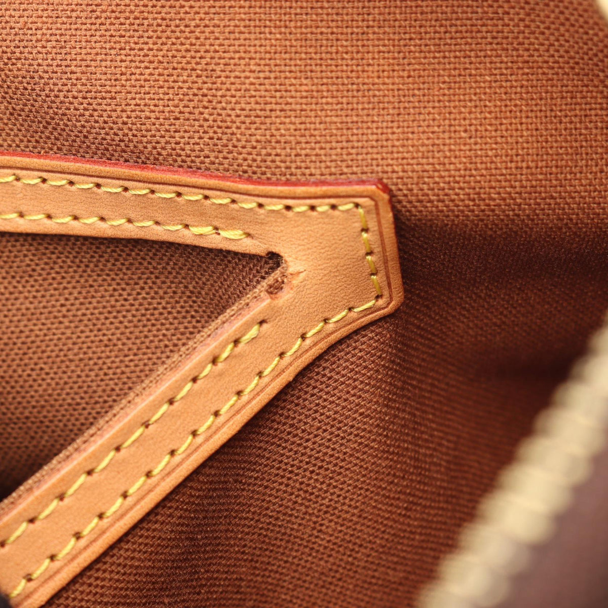 Louis Vuitton Cabas Mezzo · Monogram Canvas