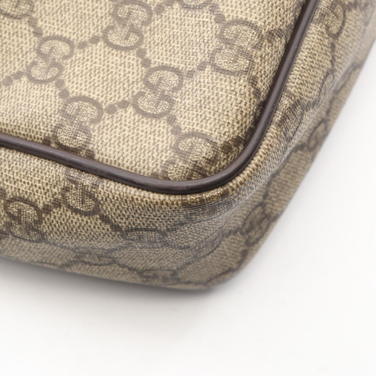 Gucci GG Supreme Crossbody