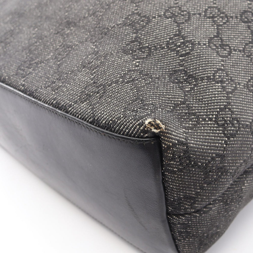 Gucci Bamboo · GG Canvas