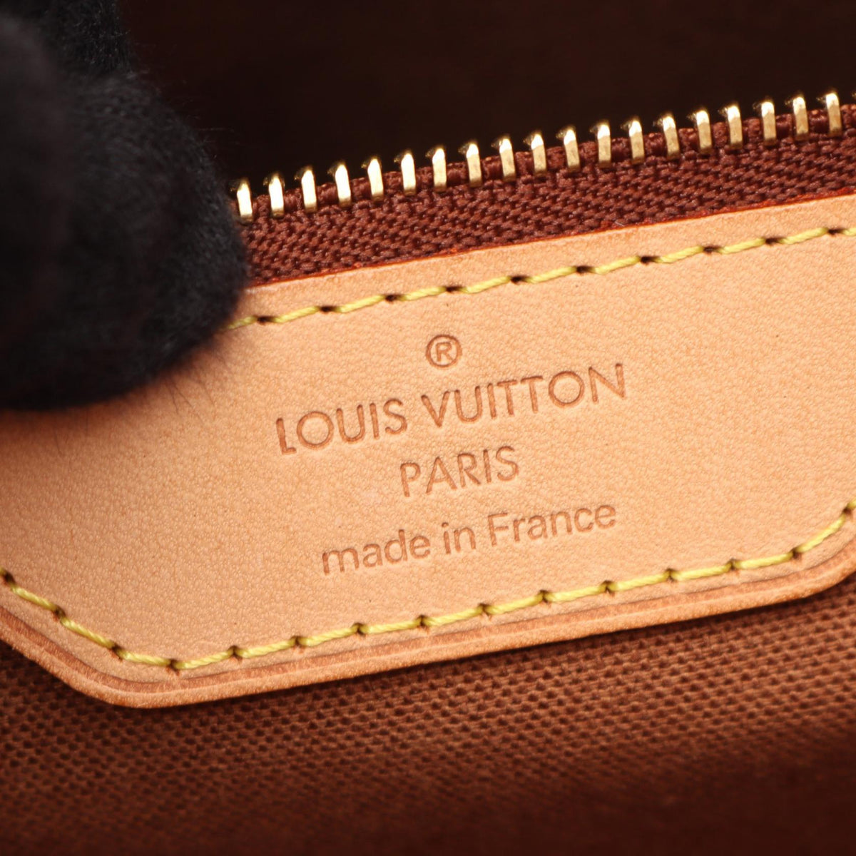 Louis Vuitton Batignolles Horizontal · Monogram
