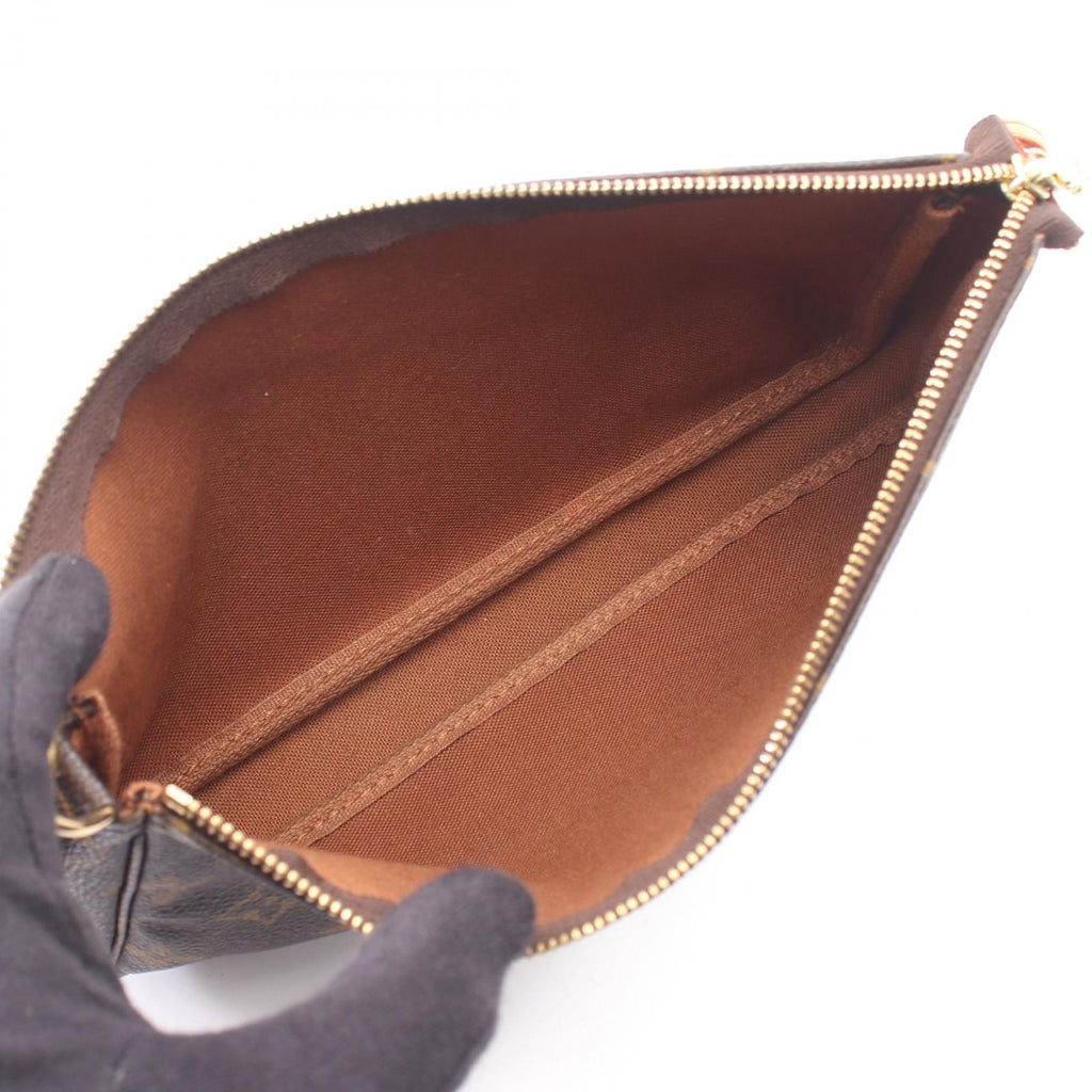 Louis Vuitton Pochette Accessoires · Monogram