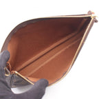 Louis Vuitton Pochette Accessoires · Monogram