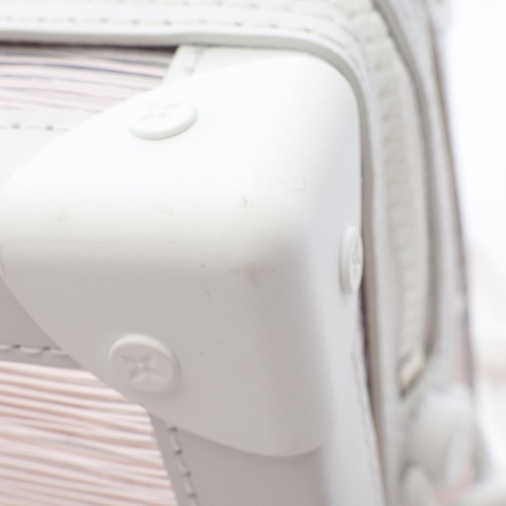 Louis Vuitton Soft Trunk · Epi Plage