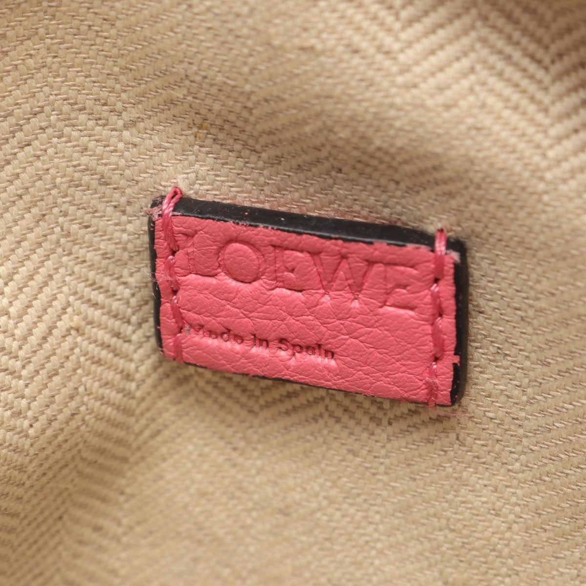 Loewe Puzzle Mini · Leather