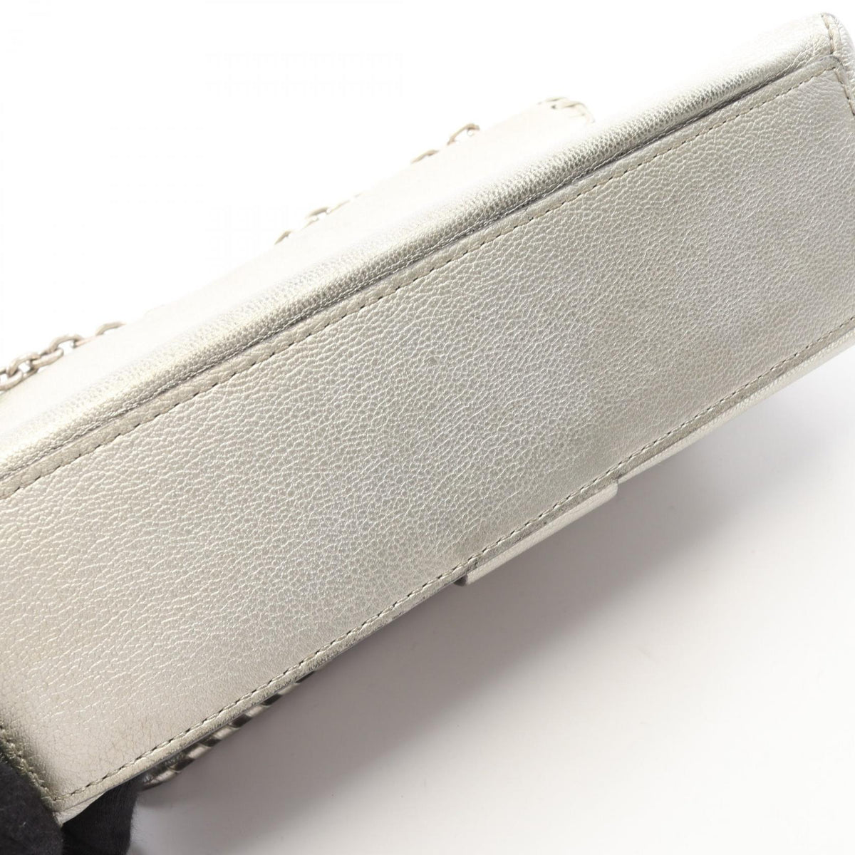 Louis Vuitton Very Chain · Metallic