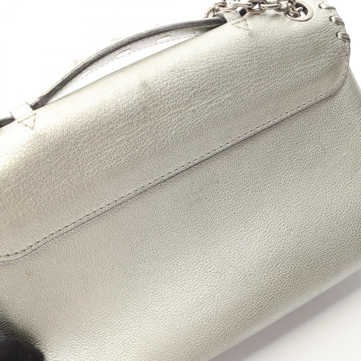 Louis Vuitton Very Chain · Metallic